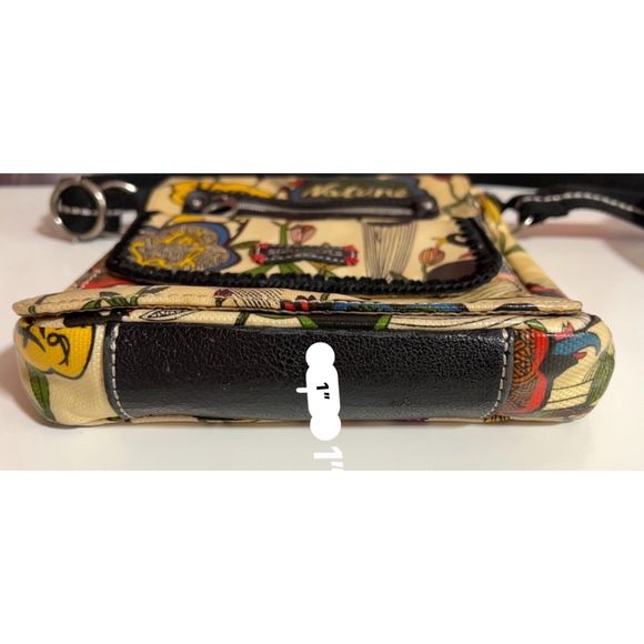 Sakroots Peace crossbody bag in EUC. - Picture 6 of 10